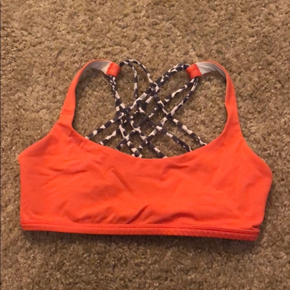 Lululemon Free to be wild bra